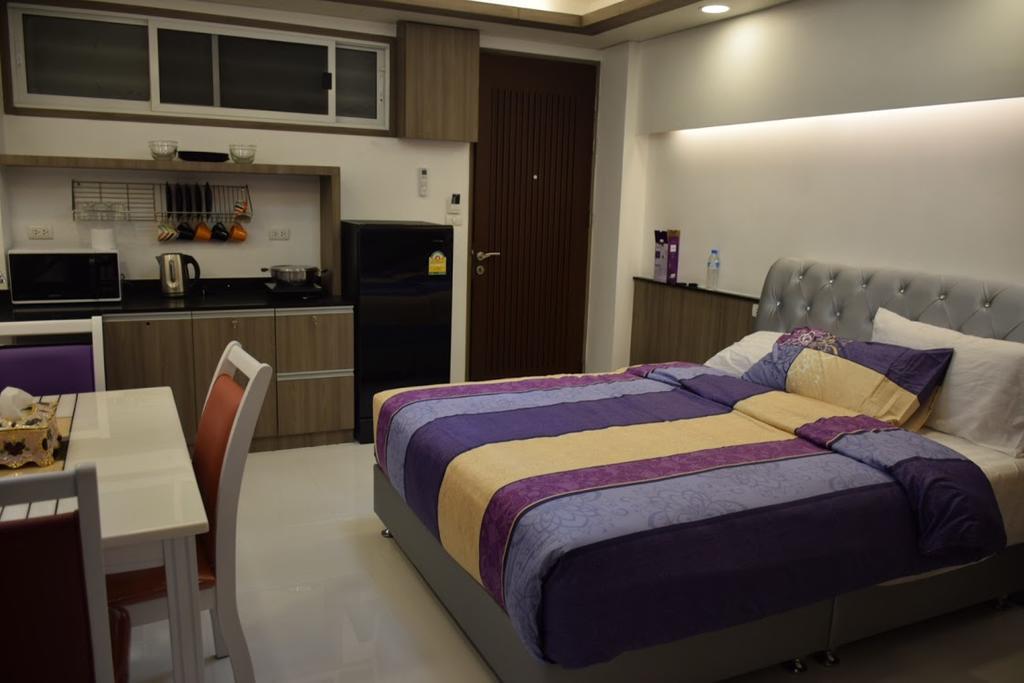 Family Suite Room Pratunam Бангкок Экстерьер фото