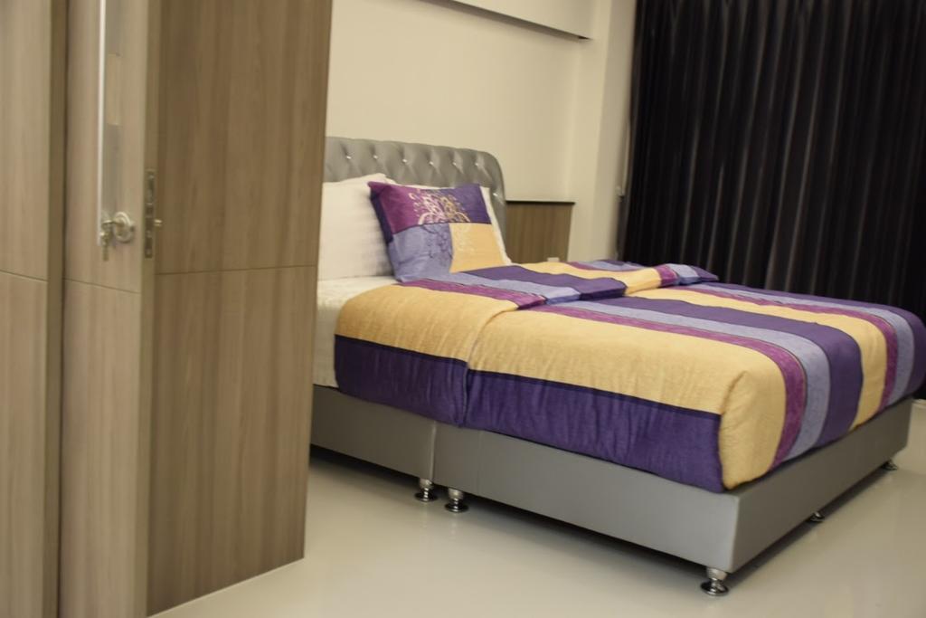 Family Suite Room Pratunam Бангкок Экстерьер фото